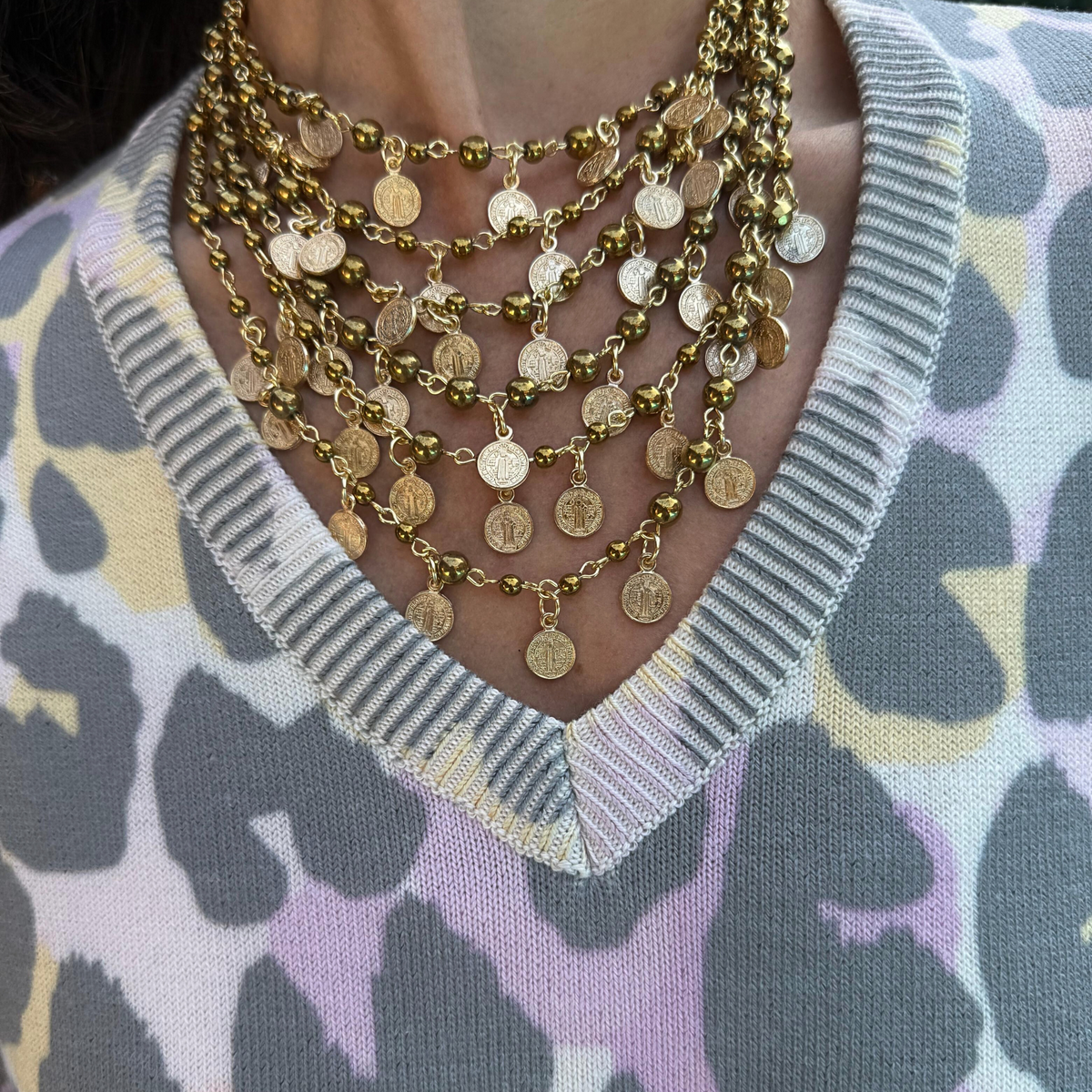 Colar Voltas Mini Moedas