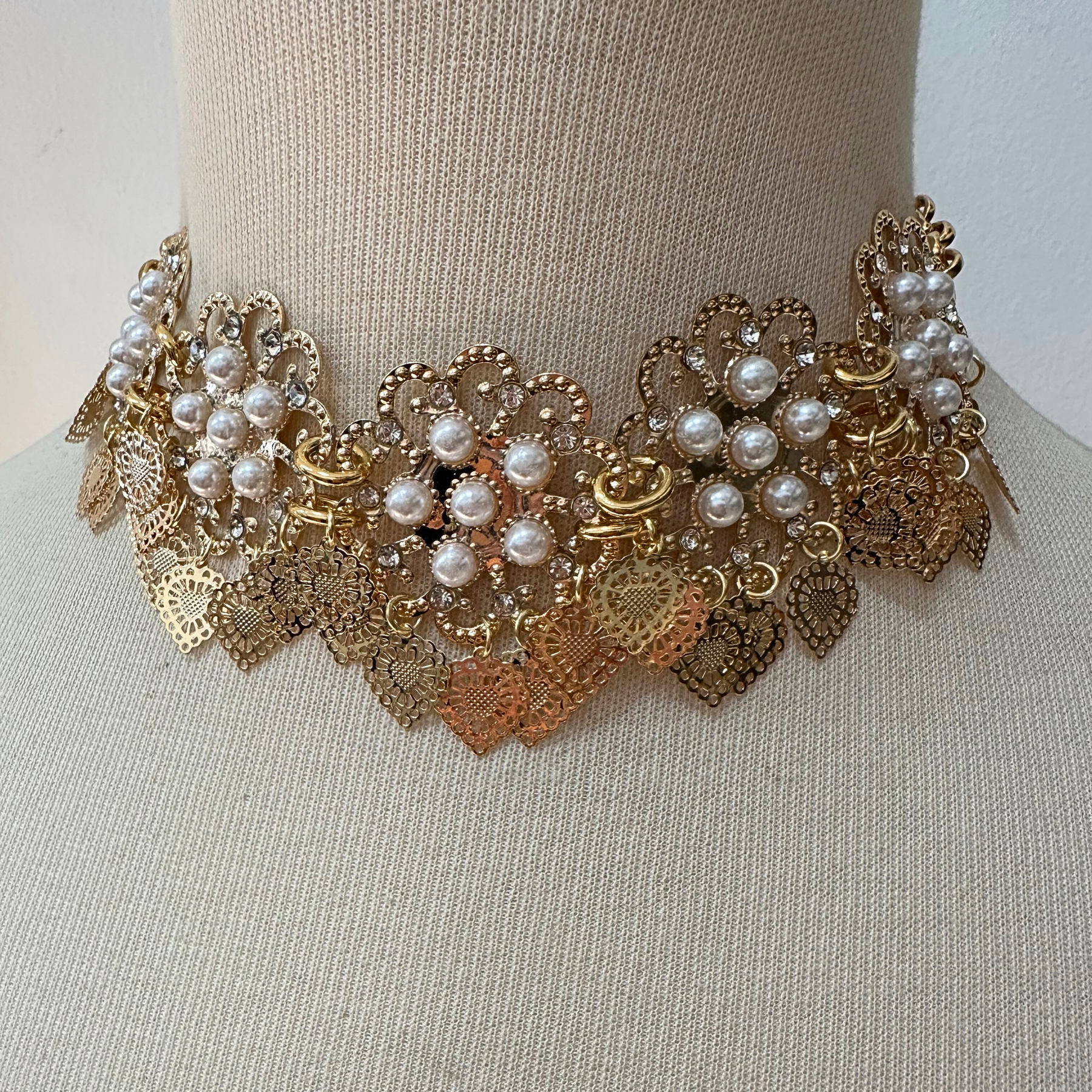 Choker Flores de Pérola