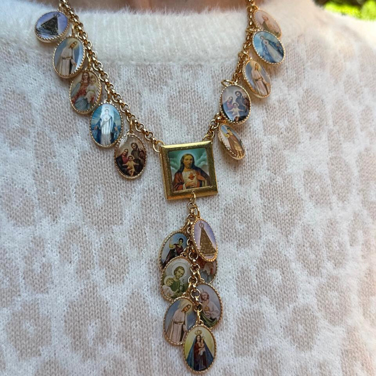 Colar Todos os Santos