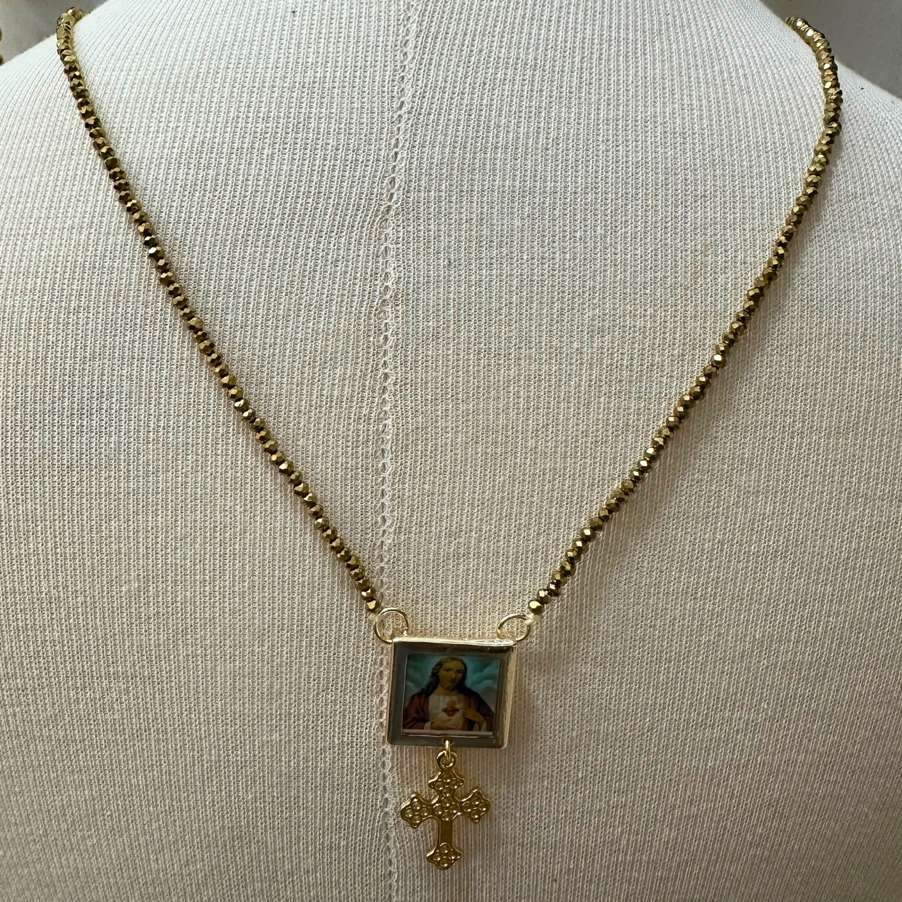 Colar Escapulário Jesus