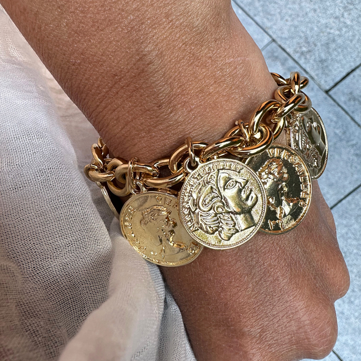 Pulseira Moedas