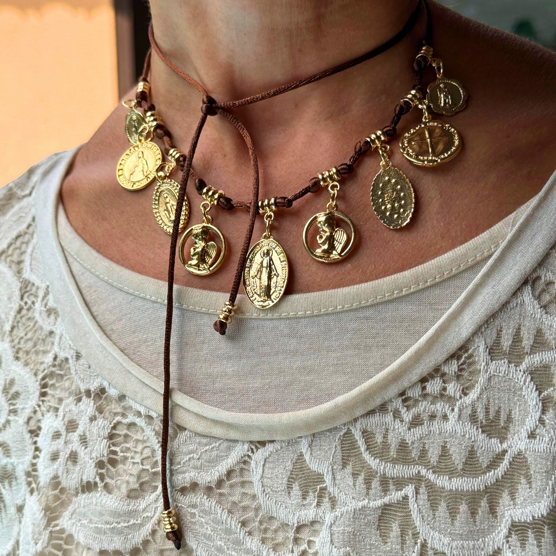 Choker Cordão Anjo
