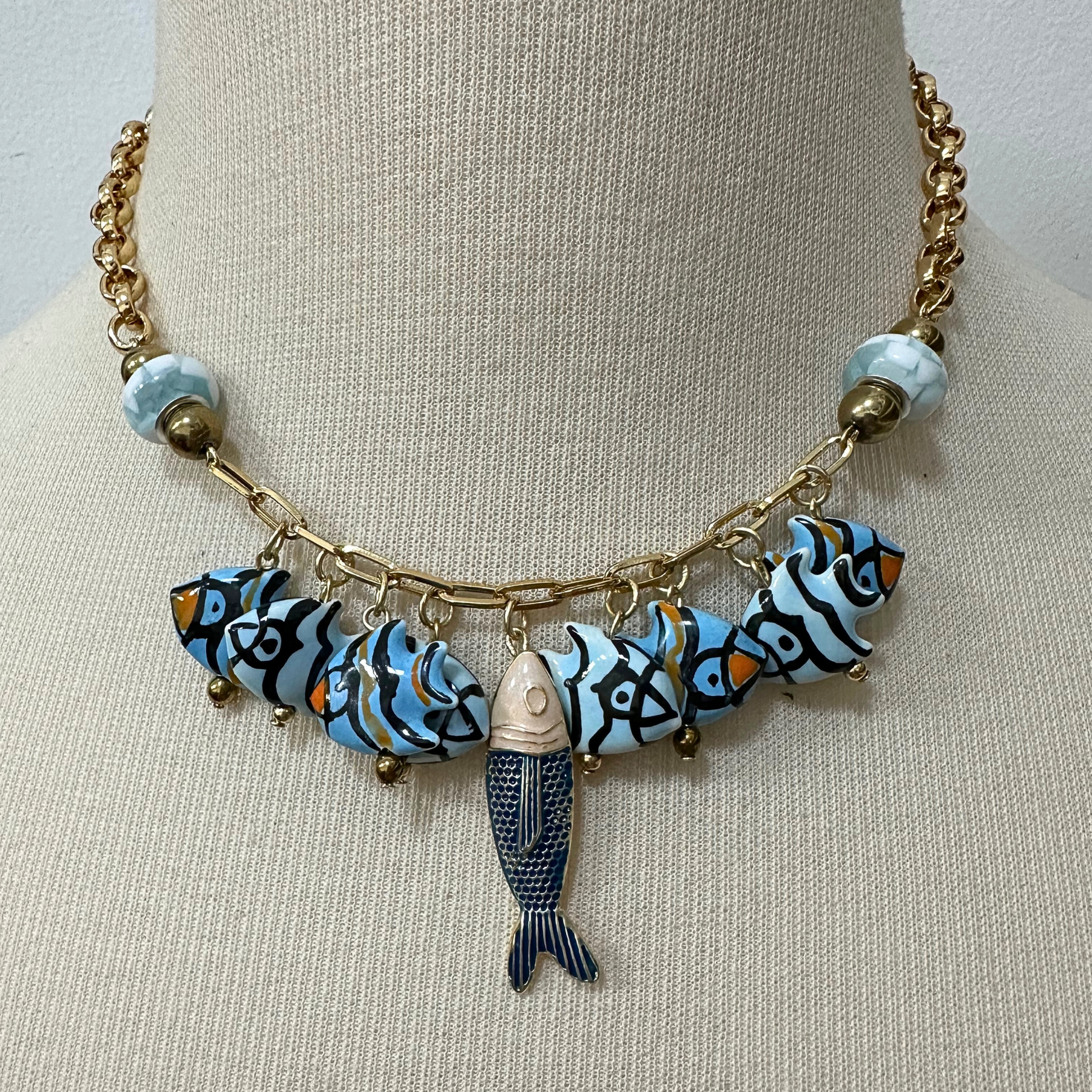 Colar Peixinhos
