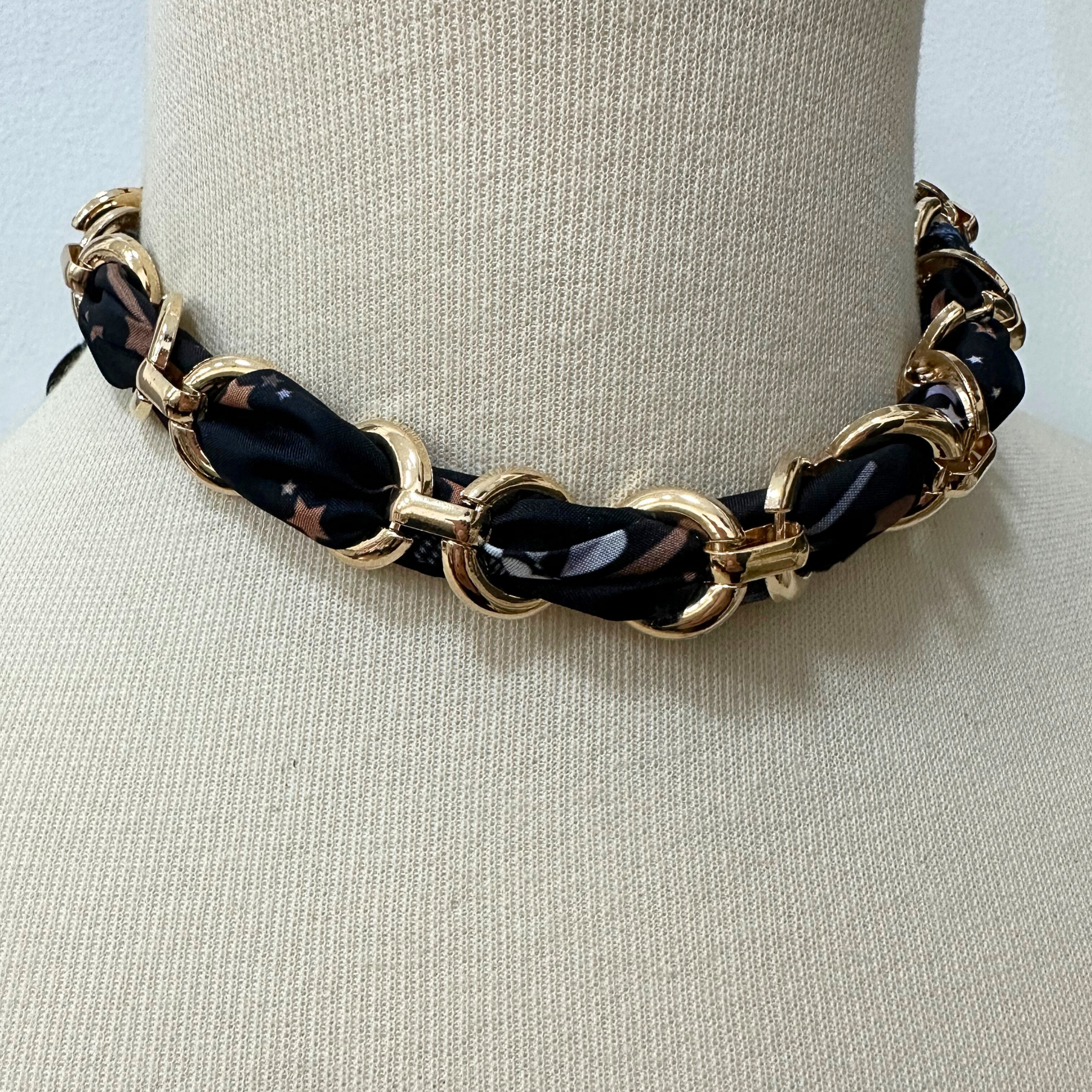 Choker Jorgina