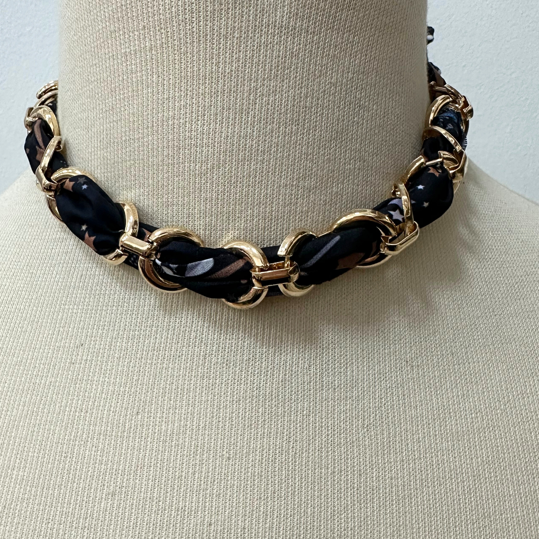 Choker Jorgina